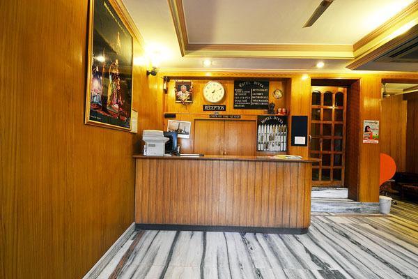 Hotel Divya Varanasi Bagian luar foto